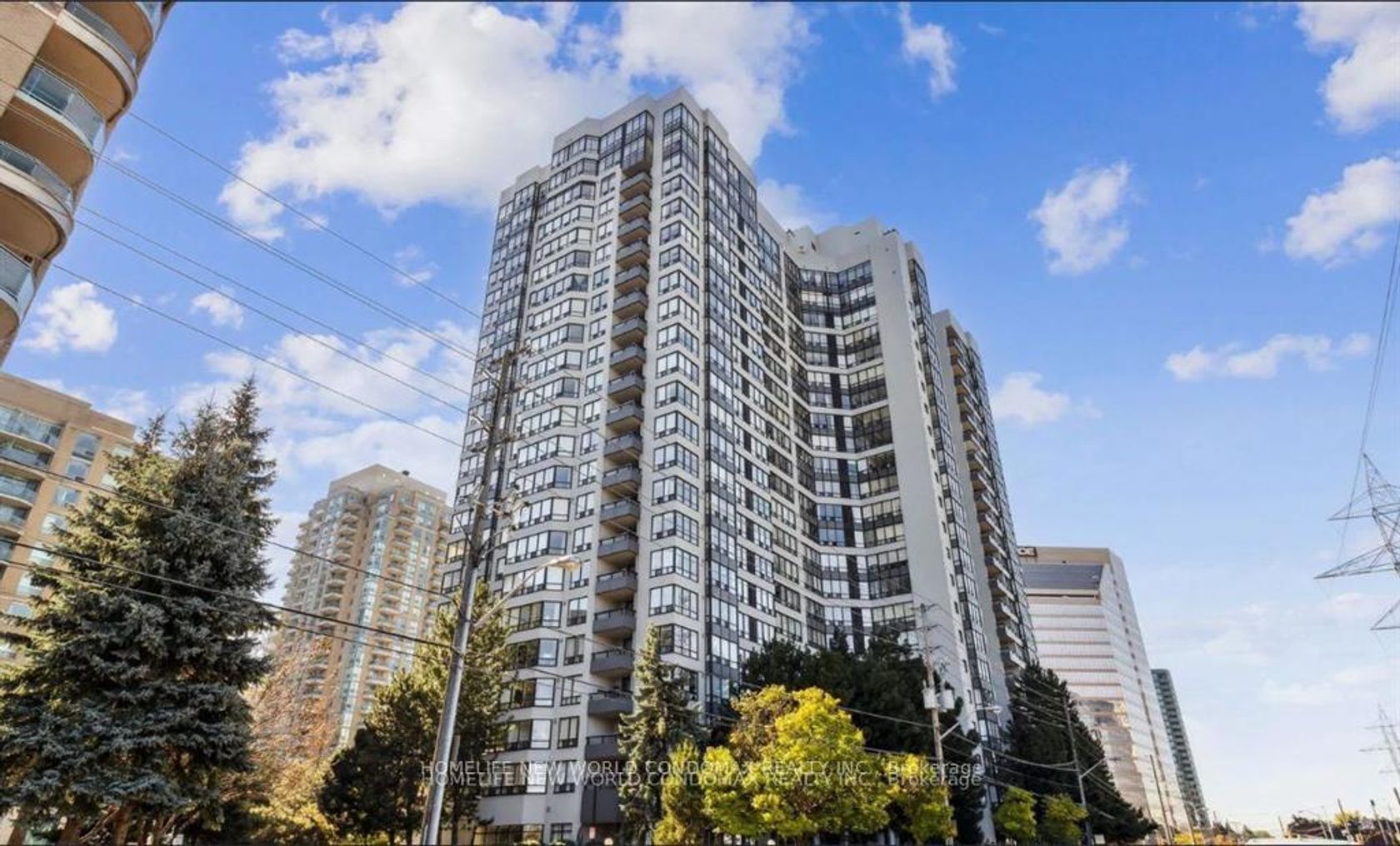 1015 - 7 Bishop Avenue, Newtonbrook East, Toronto 