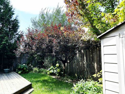 Photo 42 at 94 Barnwood Drive, Oak Ridges Lake Wilcox, Richmond Hill