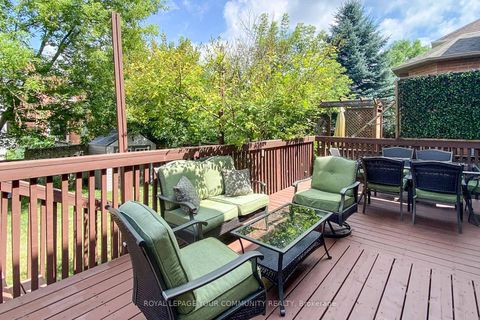 Photo 28 at 54 English Oak Drive, Oak Ridges Lake Wilcox, Richmond Hill