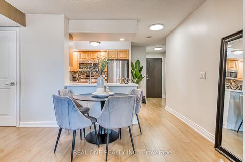 Photo 16 at 1121 - 500 Doris Avenue, Willowdale East, Toronto