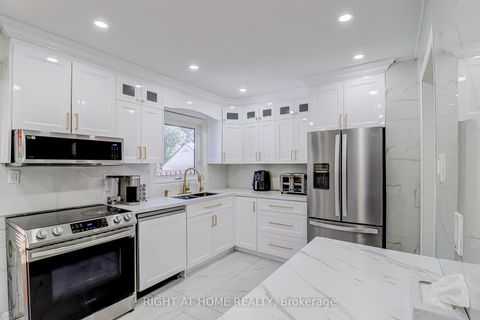 Photo 1 at 63 Cog Hill Drive, Glen Shields, Vaughan