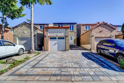 Photo 2 at 63 Cog Hill Drive, Glen Shields, Vaughan