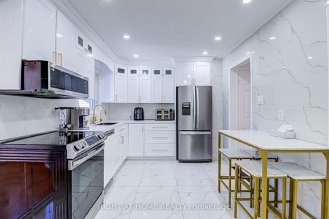 Photo 9 at 63 Cog Hill Drive, Glen Shields, Vaughan