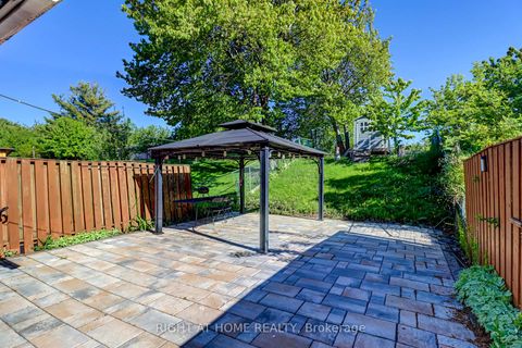 Photo 26 at 63 Cog Hill Drive, Glen Shields, Vaughan