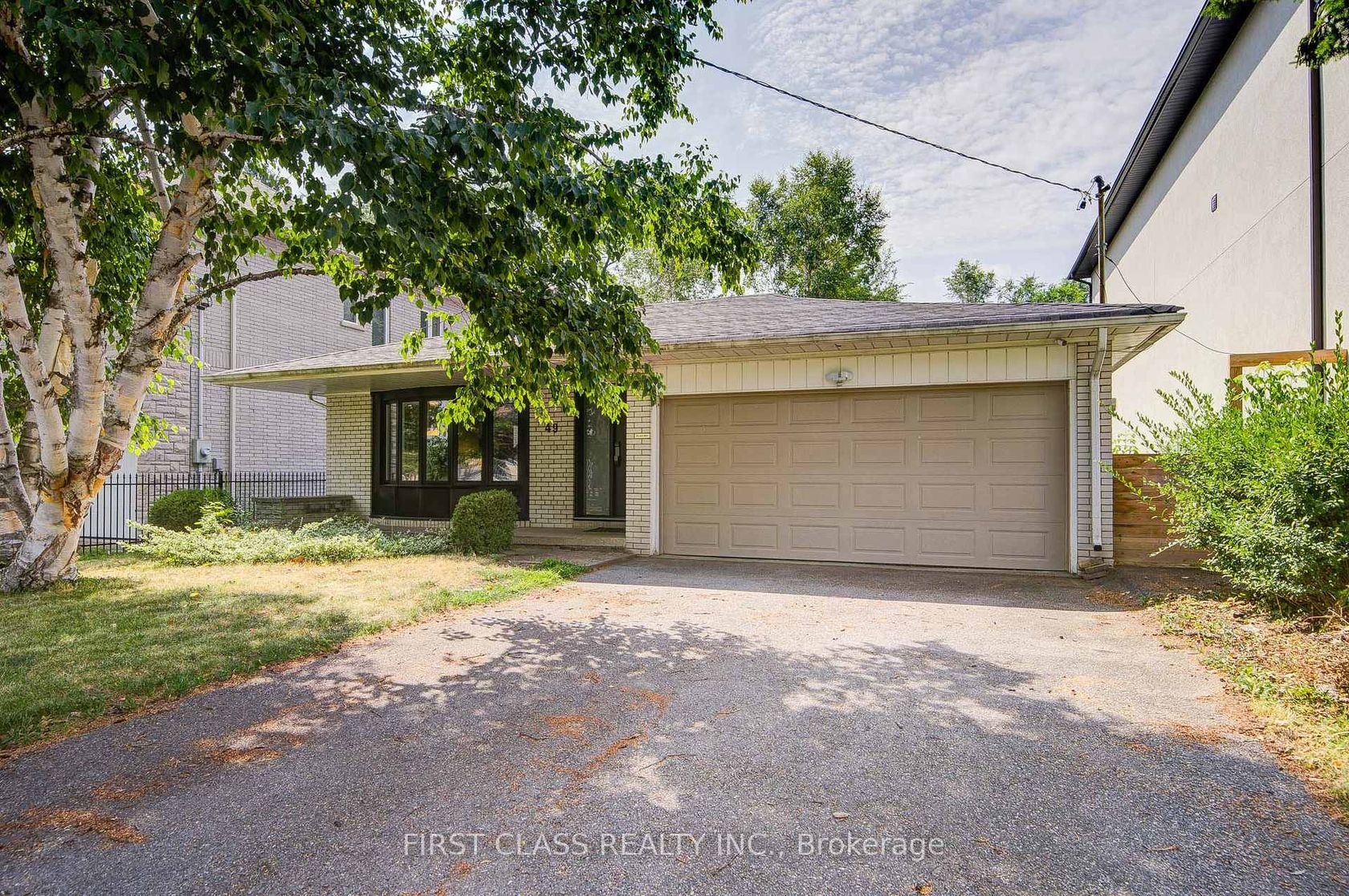 49 Mckee Avenue, Willowdale East, Toronto 