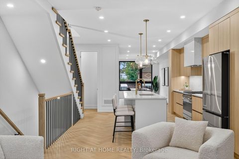 Photo 24 at 15A ROSEMEADE Avenue, Queensway, Toronto