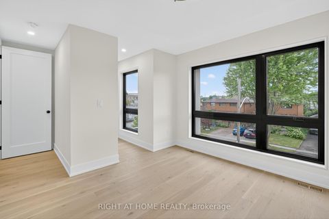 Photo 39 at 15A ROSEMEADE Avenue, Queensway, Toronto