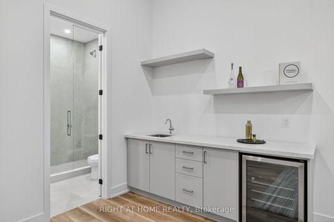 Photo 46 at 15A ROSEMEADE Avenue, Queensway, Toronto