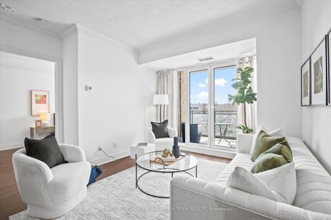 Photo 9 at 618 - 11 William Carson Crescent, Windfields, Toronto