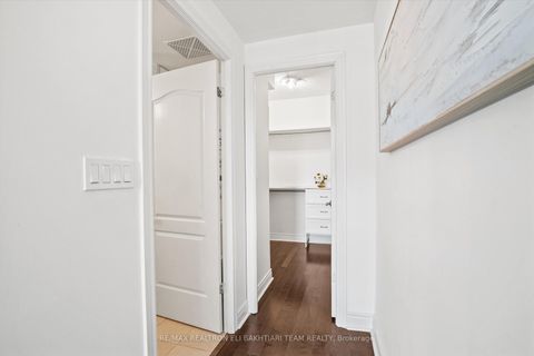 Photo 11 at 618 - 11 William Carson Crescent, Windfields, Toronto
