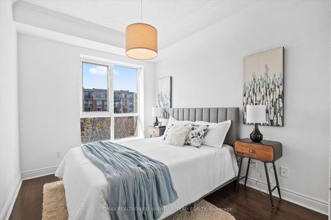 Photo 12 at 618 - 11 William Carson Crescent, Windfields, Toronto