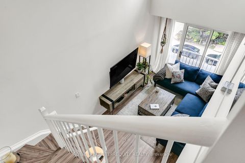 Photo 2 at 408 - 119 Merton Street, Mount Pleasant West, Toronto