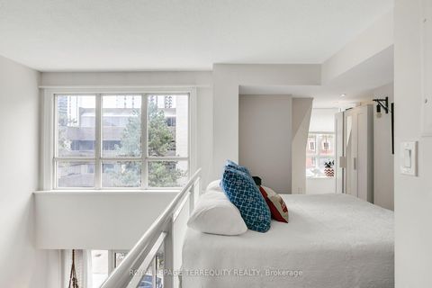 Photo 12 at 408 - 119 Merton Street, Mount Pleasant West, Toronto