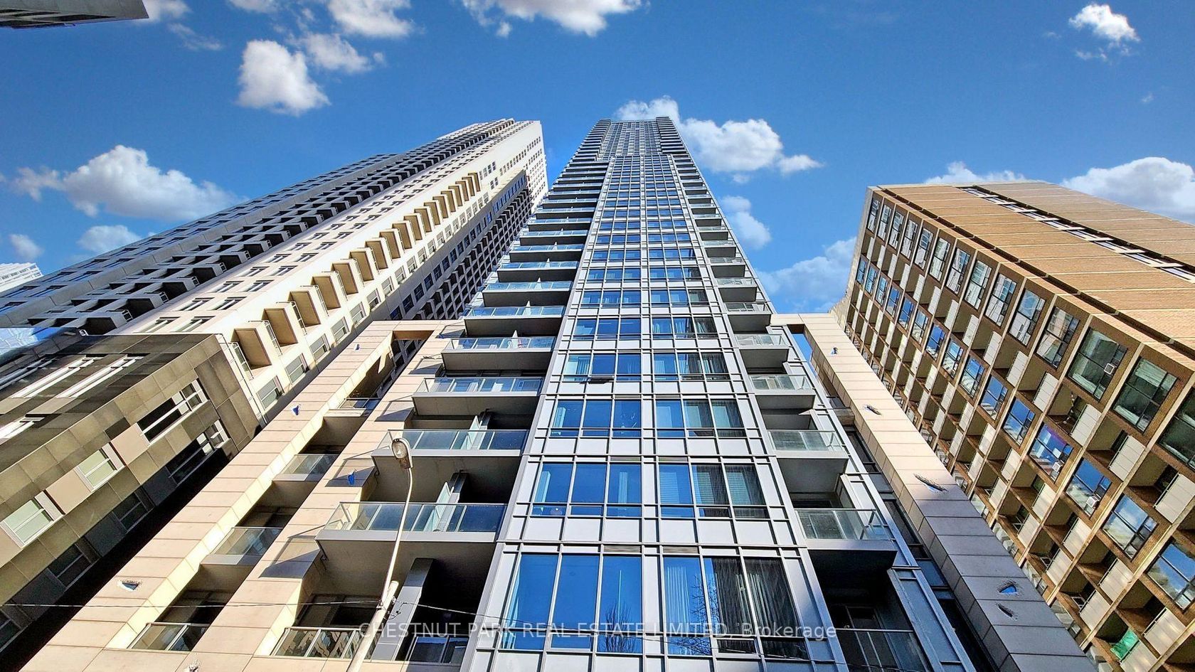 1204 - 21 Balmuto Street, Bay Street Corridor, Toronto 