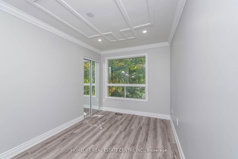 Photo 19 at 79 Fox Run, Letitia Heights, Barrie
