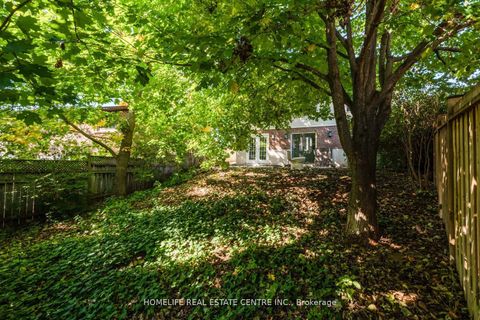 Photo 49 at 79 Fox Run, Letitia Heights, Barrie