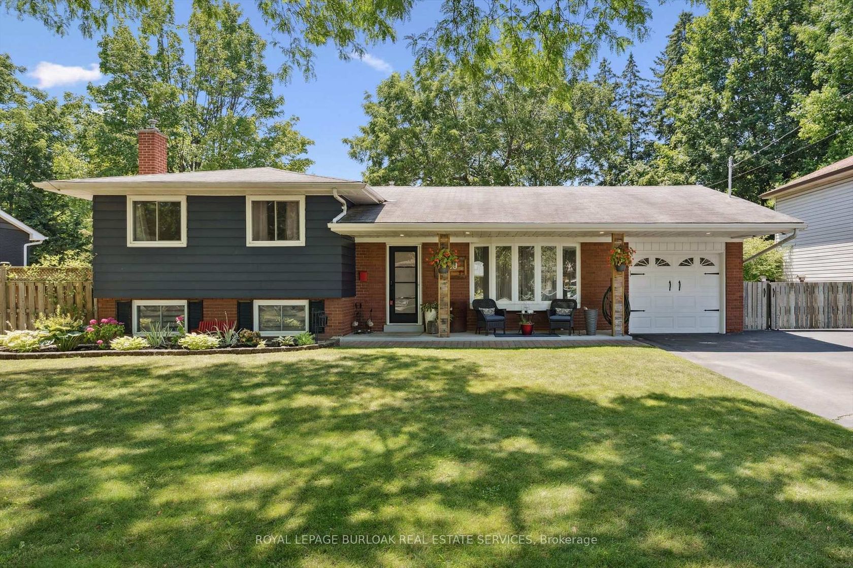 1059 Marley Crescent, LaSalle, Burlington 