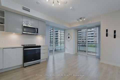 Photo 9 at 719 - 50 Dunfield Avenue, Mount Pleasant East, Toronto