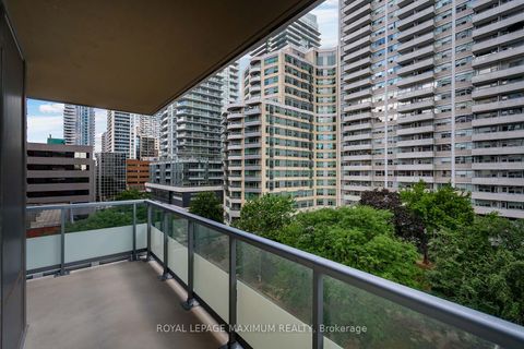 Photo 27 at 719 - 50 Dunfield Avenue, Mount Pleasant East, Toronto