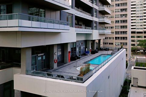 Photo 33 at 719 - 50 Dunfield Avenue, Mount Pleasant East, Toronto