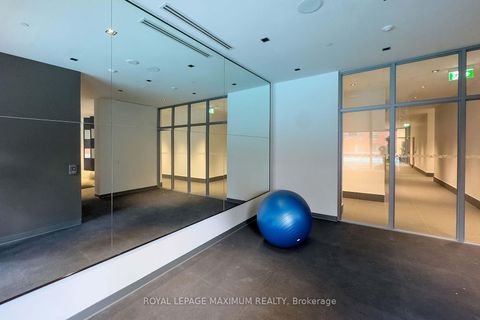 Photo 37 at 719 - 50 Dunfield Avenue, Mount Pleasant East, Toronto
