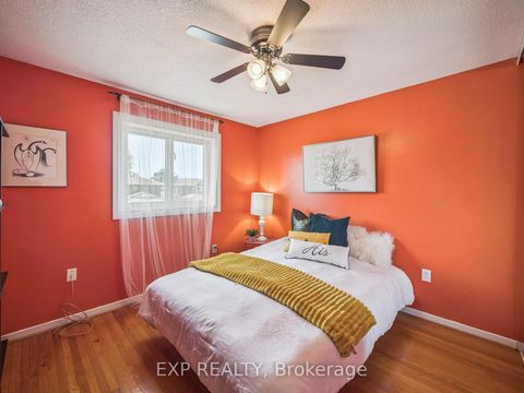 Photo 13 at 49 Ashcroft Court, East Woodbridge, Vaughan