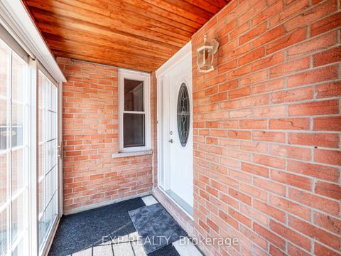 Photo 26 at 49 Ashcroft Court, East Woodbridge, Vaughan
