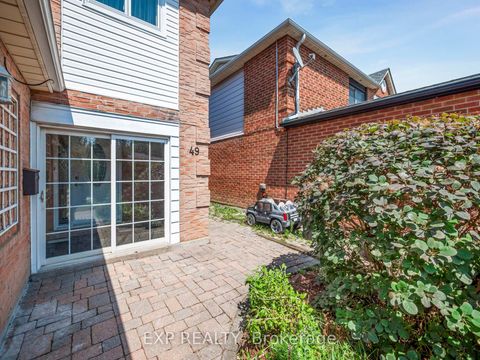 Photo 27 at 49 Ashcroft Court, East Woodbridge, Vaughan
