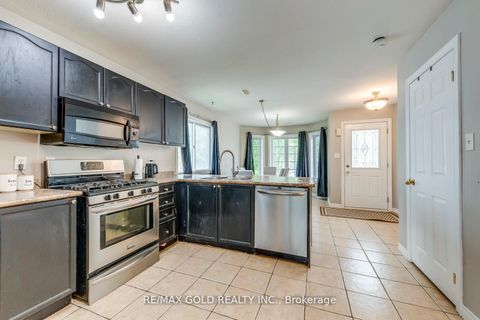 Photo 7 at 75 Campbell Avenue, Allandale, Barrie Photo 7 at 75 Campbell Avenue, Allandale, Barrie