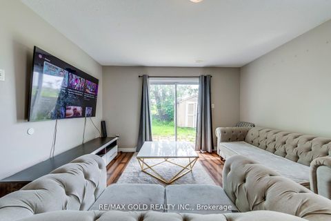 Photo 11 at 75 Campbell Avenue, Allandale, Barrie