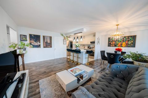 Photo 15 at 1218 - 20 Edgecliff Golfway, Flemingdon Park, Toronto