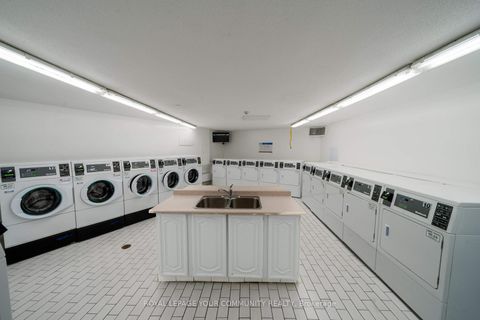 Photo 43 at 1218 - 20 Edgecliff Golfway, Flemingdon Park, Toronto