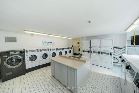 Photo 46 at 1218 - 20 Edgecliff Golfway, Flemingdon Park, Toronto
