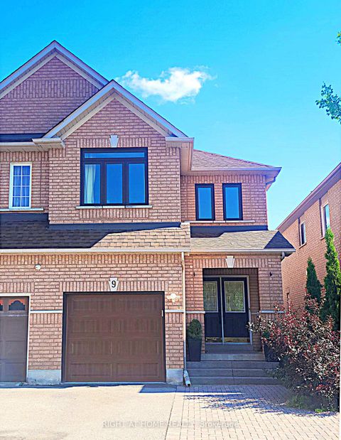 Photo 1 at 9 Gianmarco Way, Vellore Village, Vaughan