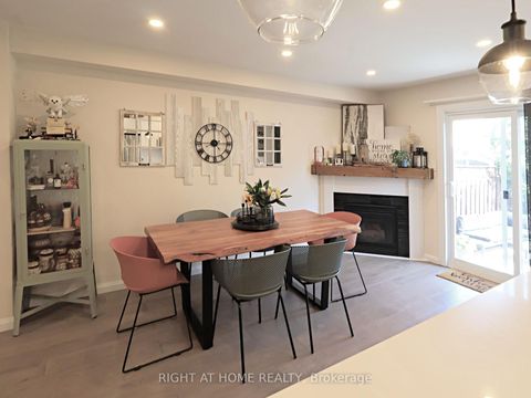 Photo 5 at 9 Gianmarco Way, Vellore Village, Vaughan