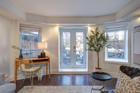 Photo 18 at M1 - 539 Jarvis Street, North St. James Town, Toronto