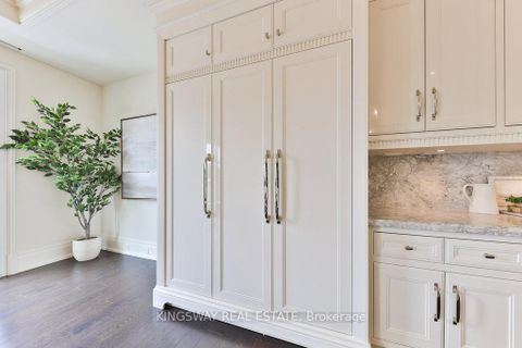 Photo 9 at 203 - 300 Randall Street, OO Old Oakville, Oakville