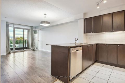 Photo 5 at 405 - 525 Wilson Avenue, Clanton Park, Toronto