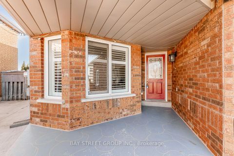 Photo 2 at 98 Royalpark Way, Elder Mills, Vaughan