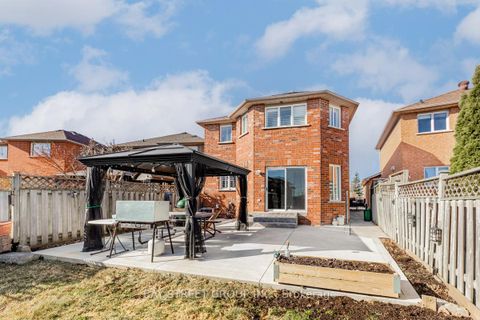 Photo 36 at 98 Royalpark Way, Elder Mills, Vaughan
