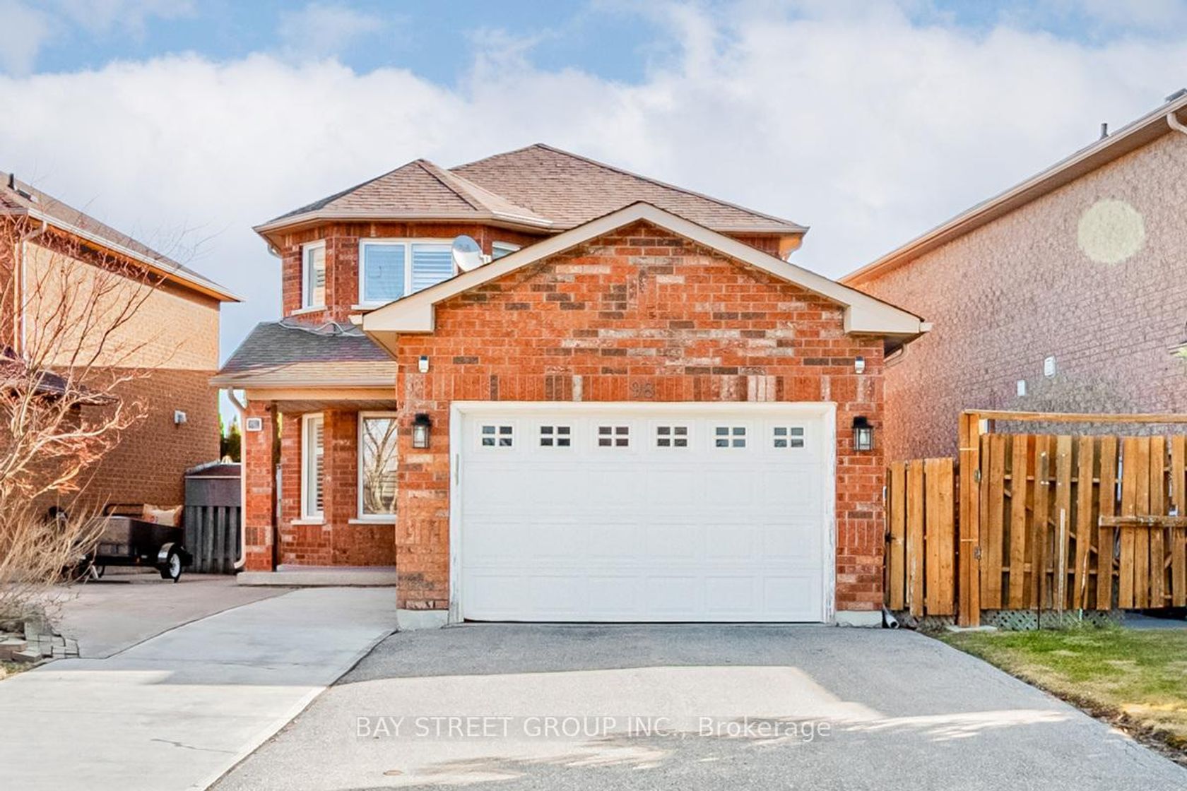 98 Royalpark Way, Elder Mills, Vaughan 