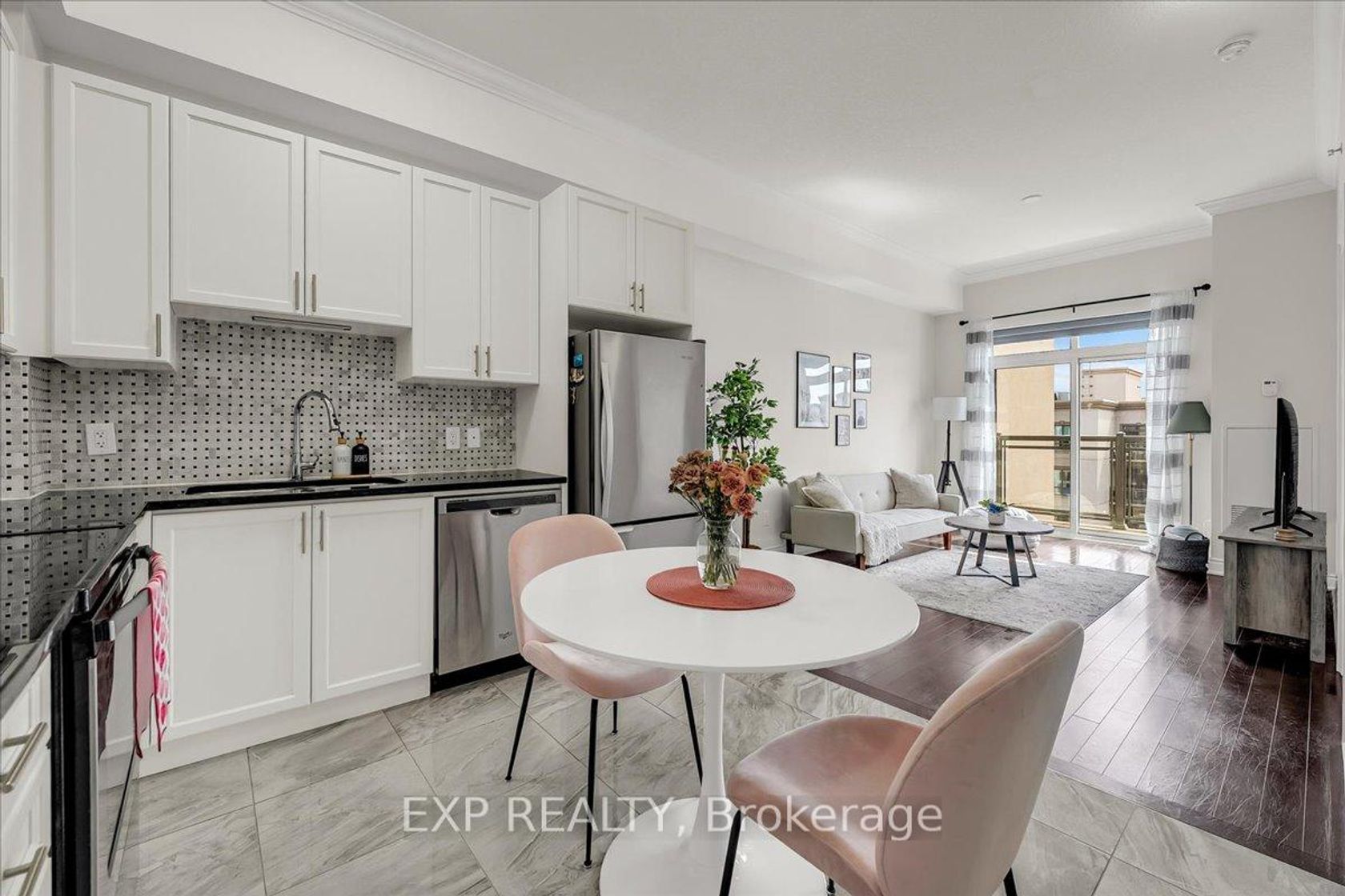 819 - 2486 Old Bronte Road, WM Westmount, Oakville 