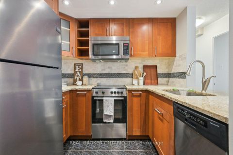 Photo 7 at 508 - 92 King Street E, Yonge Corridor, Toronto Photo 7 at 508 - 92 King Street E, Yonge Corridor, Toronto