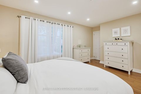 Photo 22 at 53 Tilden Crescent, Humber Heights, Toronto