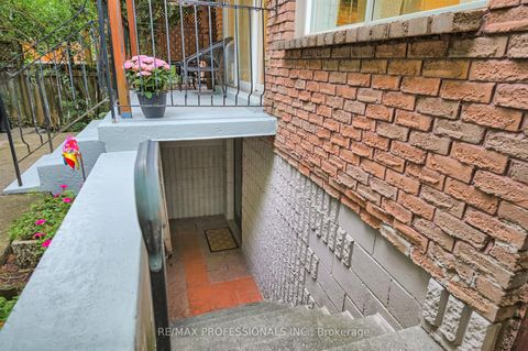 Photo 46 at 53 Tilden Crescent, Humber Heights, Toronto
