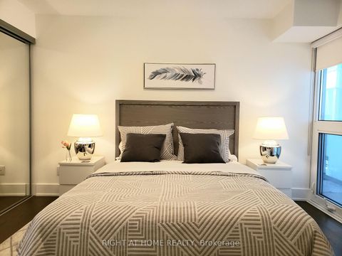 Photo 4 at 1610 - 200 Bloor Street W, Annex, Toronto
