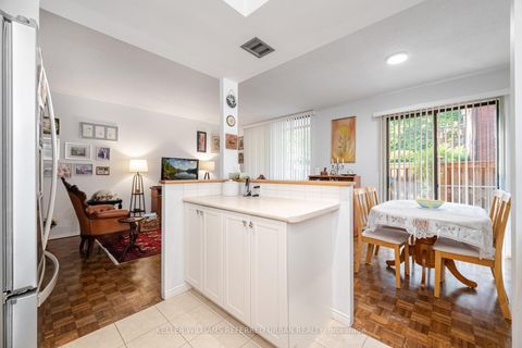 Photo 12 at 109/209 - 30 Glen Elm Avenue E, Moore Park, Toronto