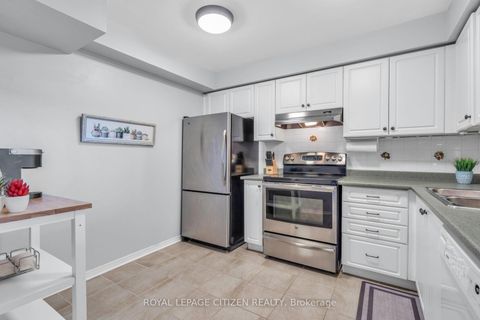 Photo 12 at 710 - 3845 Lake Shore Boulevard W, Long Branch, Toronto