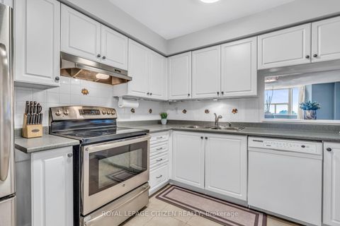 Photo 14 at 710 - 3845 Lake Shore Boulevard W, Long Branch, Toronto