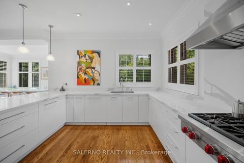 Photo 14 at 32 Donna Mae Crescent, Yorkhill, Vaughan
